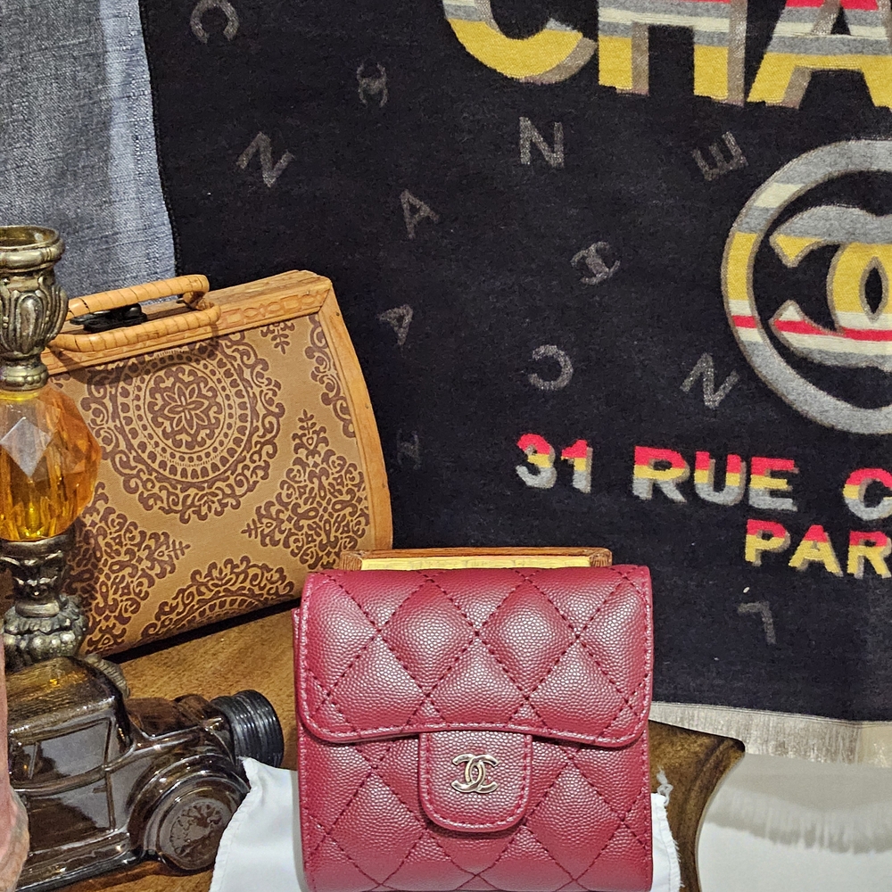 🖤Elegant Quilted Leather Wallet